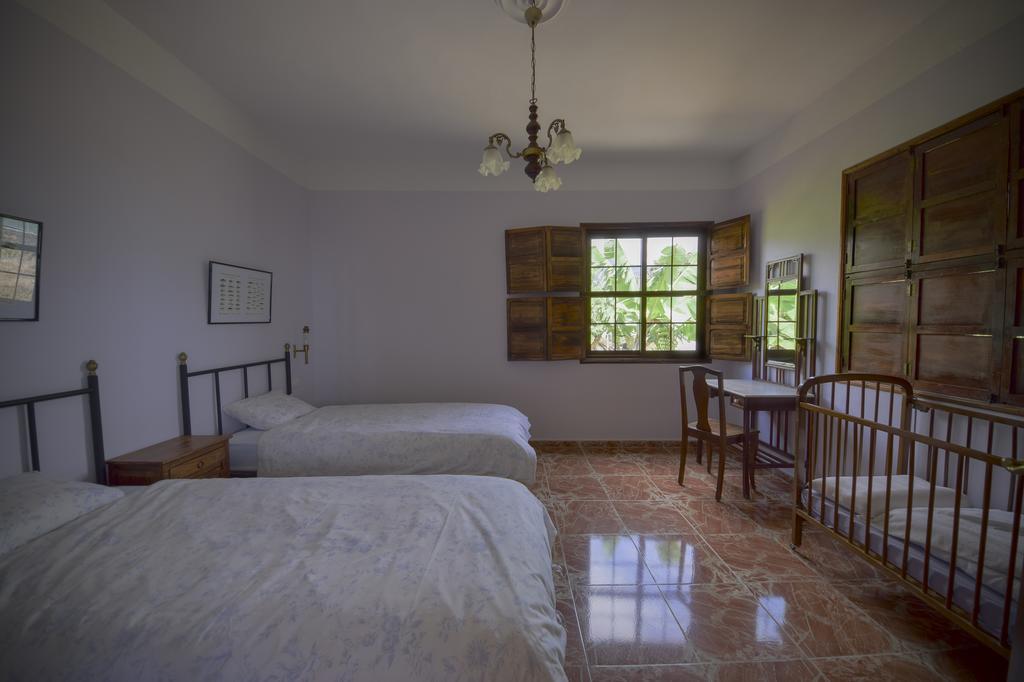 Apartamentos Finca La Cruz Tazacorte Pokoj fotografie