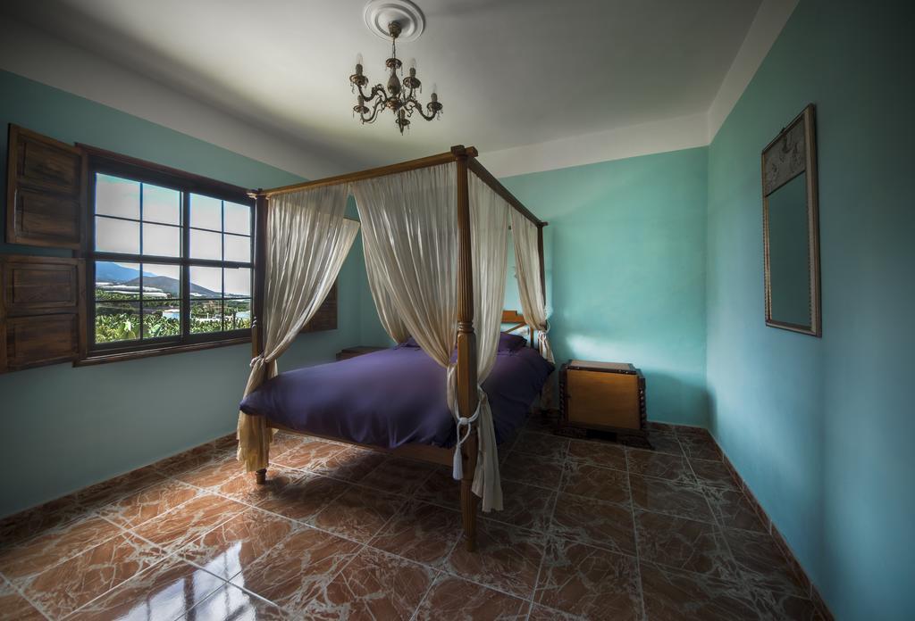 Apartamentos Finca La Cruz Tazacorte Pokoj fotografie
